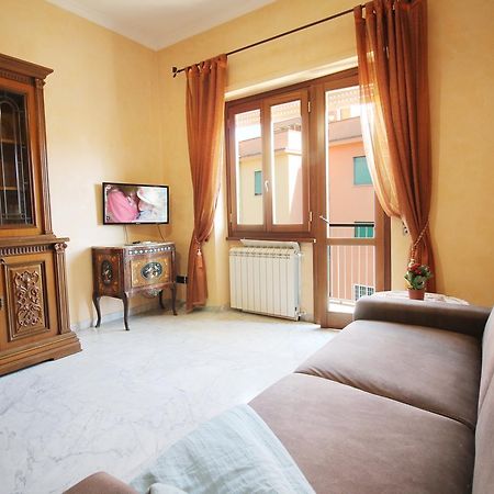 Monteverde Bright Apartment With Garage Rome Exterior photo
