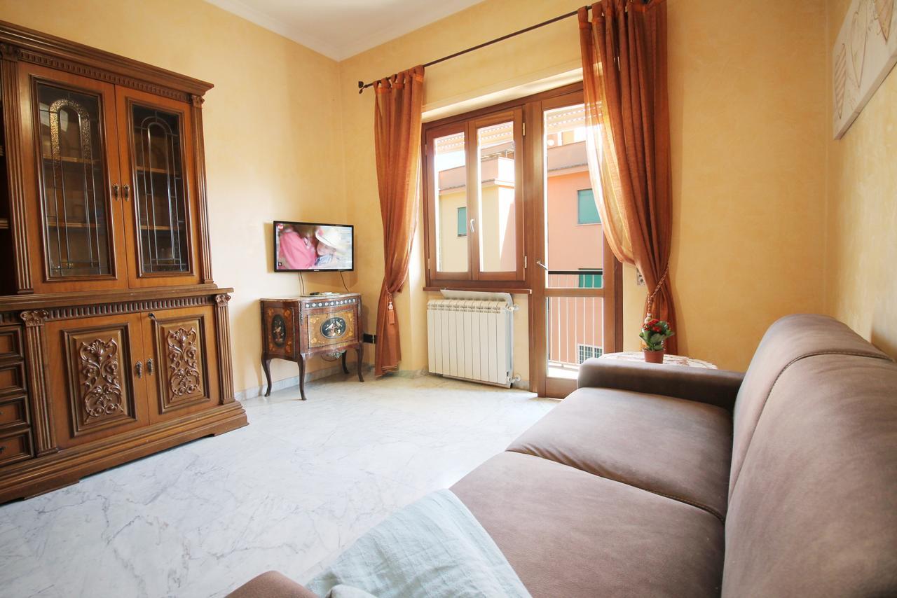 Monteverde Bright Apartment With Garage Rome Exterior photo